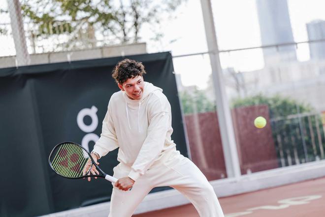 格里芬的融 格里芬的融