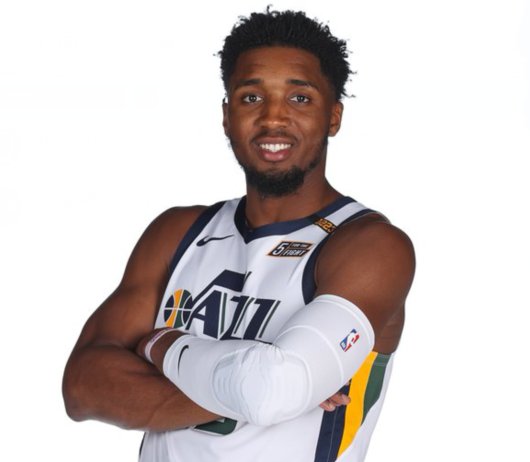 干净利落的 干净利落的