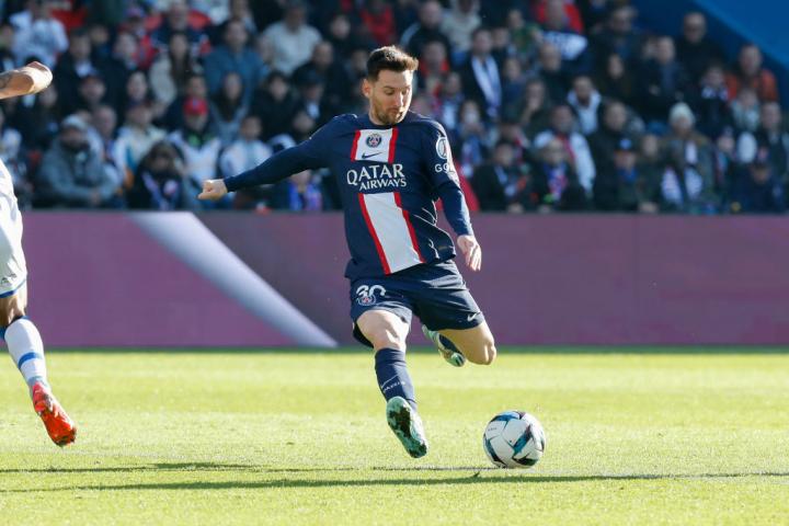 更偏向熟悉 更偏向熟悉