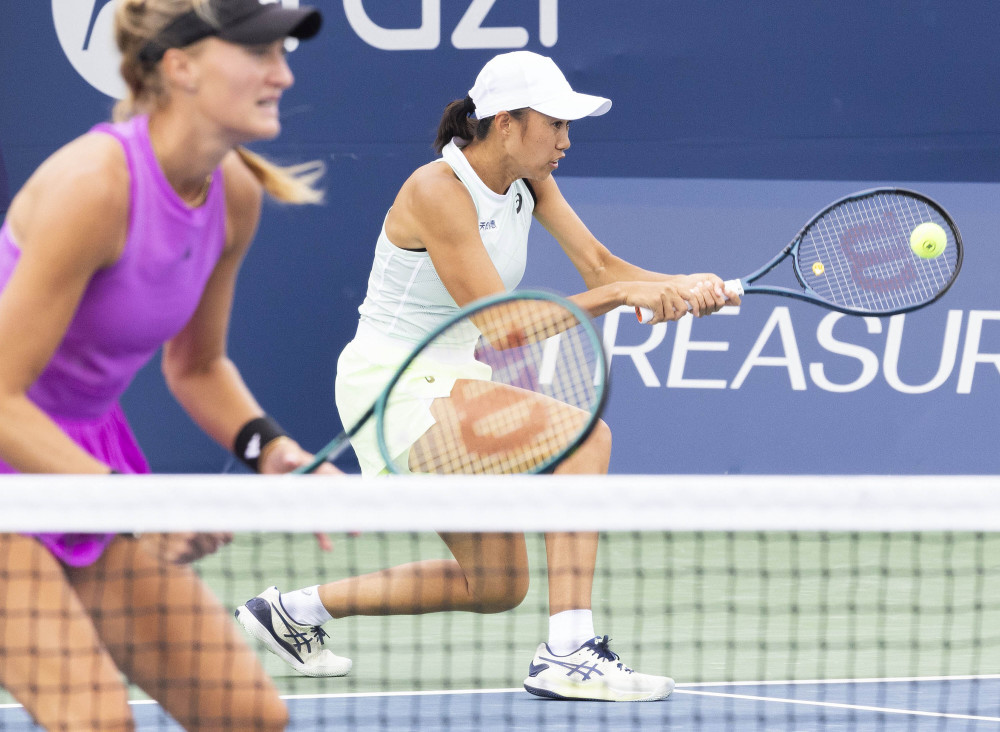 的解围不远 的解围不远